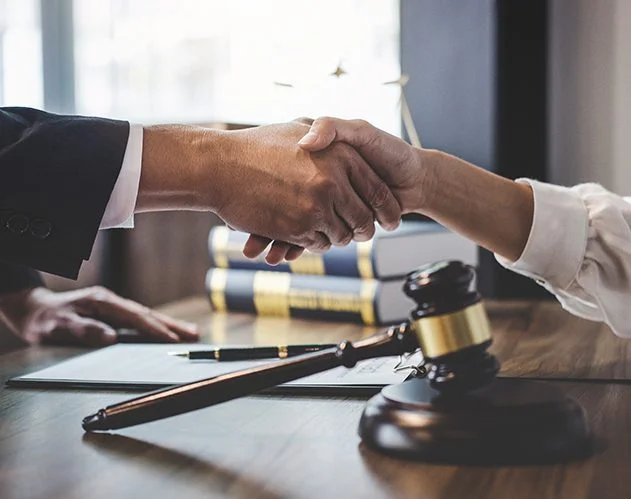 partnering with the law office of veronica deaver   an experienced bankruptcy attorney