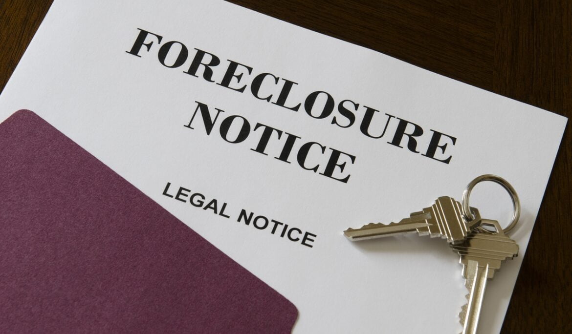 Foreclosure 101 Our Law Experts Answer 5 Common Questions | the Law Office of Veronica Deaver foreclosure 101 our law experts answer 5 common questions