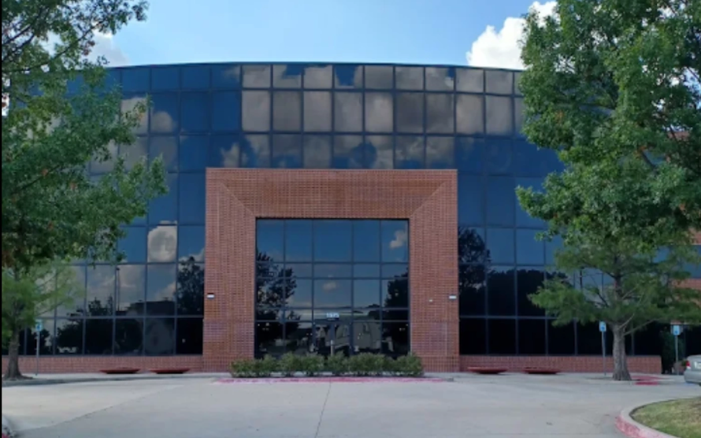 Heritage Premier Building, Veronica Deaver’s McKinney office — (214) 282-5024